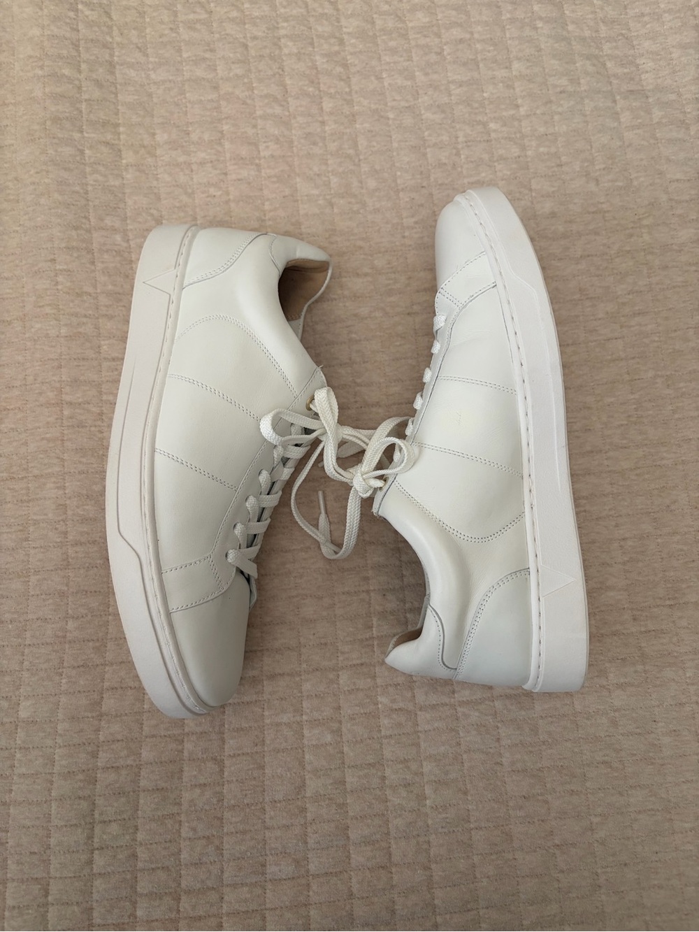 Vionic Men's White Lucas II Sneakers